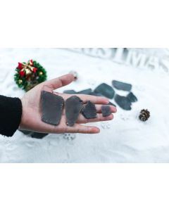 25 lbs Sea Glass Flat Vase Filler Black 0.25" - 2.8"