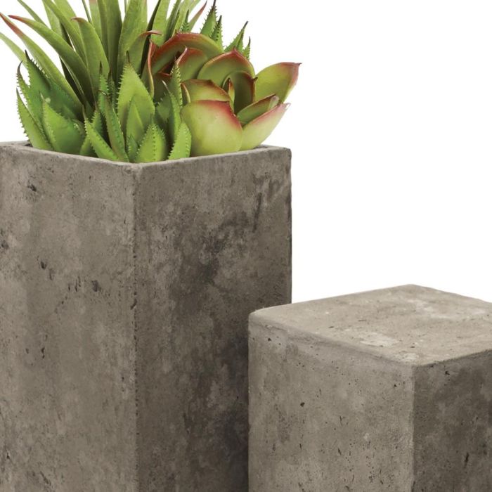 Concrete Industrial Look H-24"/18" Planter with Liner. Available in 2 Sizes