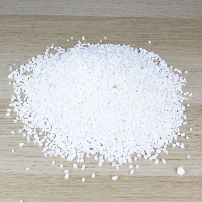 vase-filler-colored-crushed-stones-VFCS001WT 